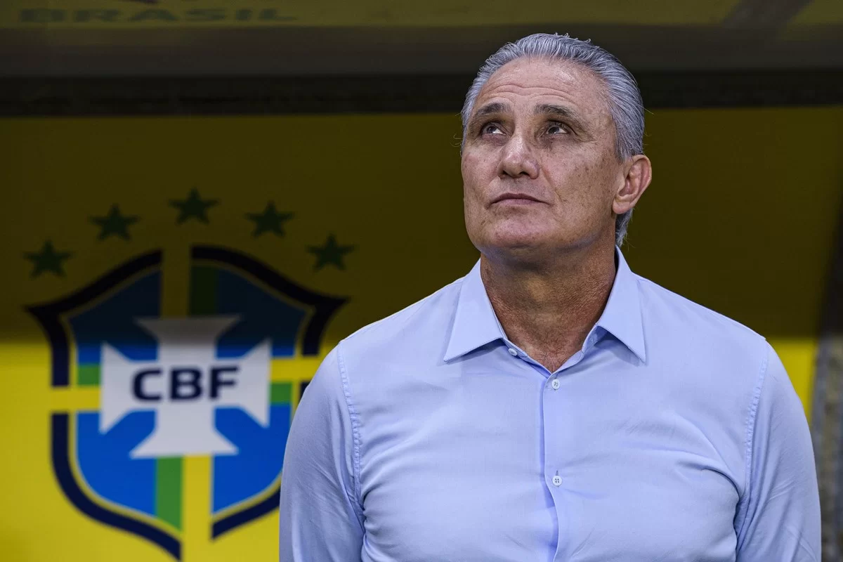 DEPOIS DE MAIS DE DOIS ANOS, TITE RETORNA AO MANÉ GARRINCHA EM FLAMENGO X SANTOS